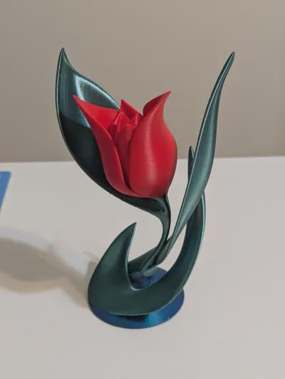 Eternal Bloom Sculptural Tulip Vase – Modern 3D Printed Art Décor
