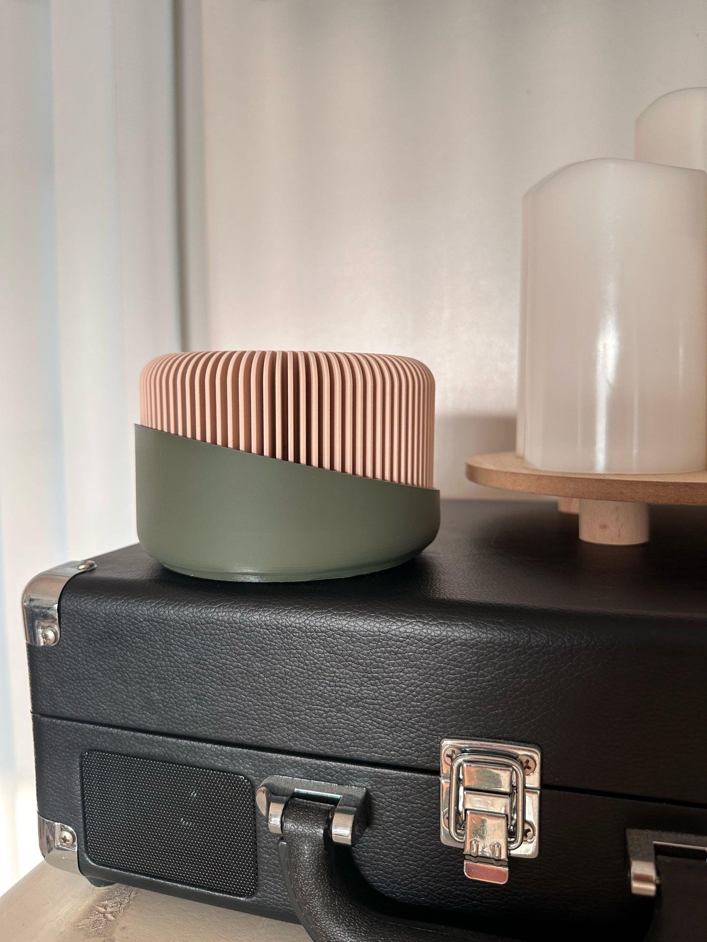 3D Printed Textured Flowerpot with Drainage