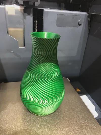 3D Printed Cosmic Swirl Vase – Modern Gradient Home Decor