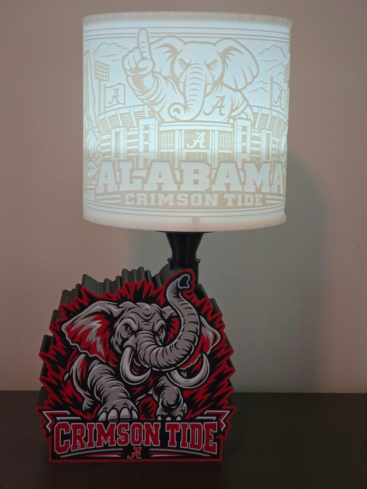 Custom College Football Lithophane Lamp – 3D Printed Sports Décor | UniqueXclusives