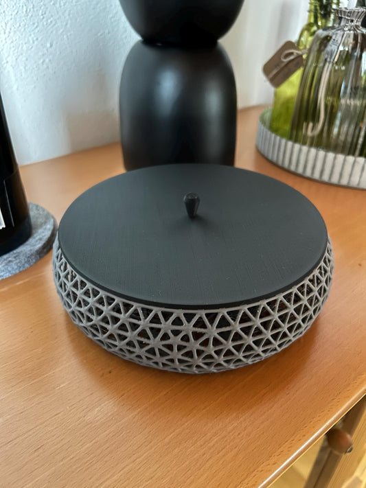 Decorative Lattice Storage Container