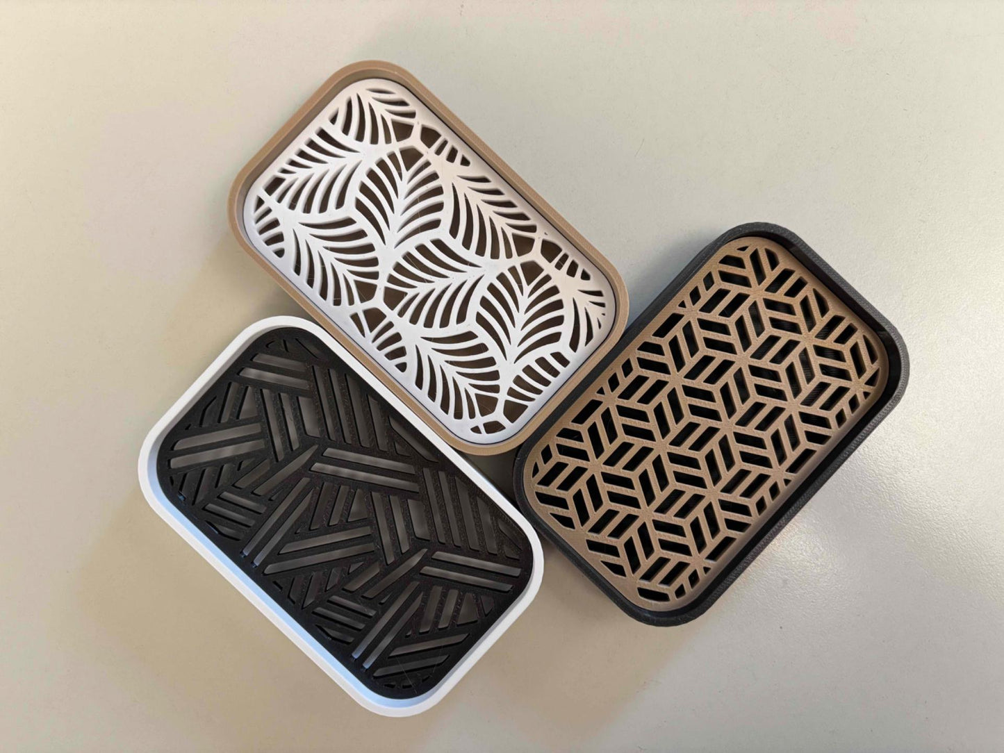 3D Printed Bar Soap Holder | Modern Drain Soap Dish | Quick-Dry Soap Saver | Minimalist Bathroom Decor | Custom Colors | Handmade
