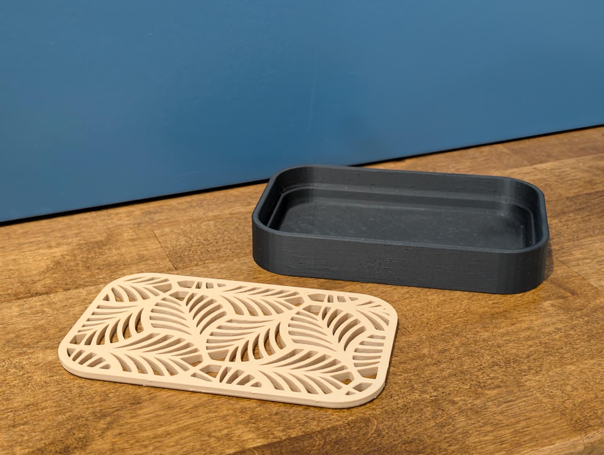 3D Printed Bar Soap Holder | Modern Drain Soap Dish | Quick-Dry Soap Saver | Minimalist Bathroom Decor | Custom Colors | Handmade